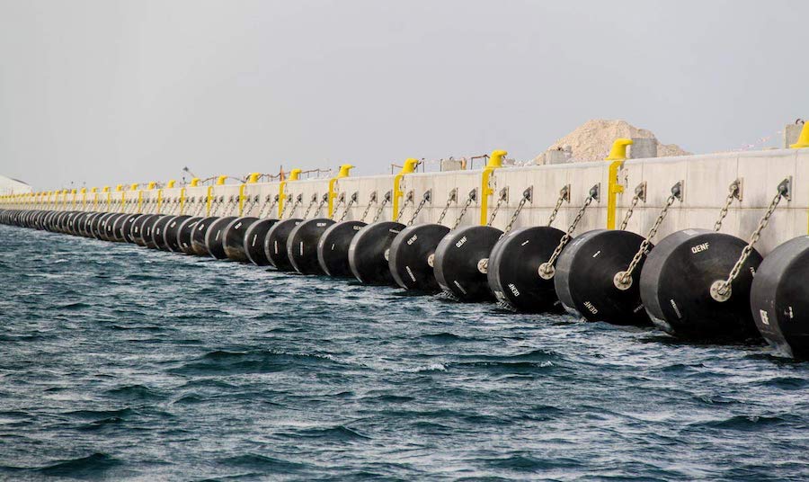 Морські крила: пневматичний крило проти суцільного крила